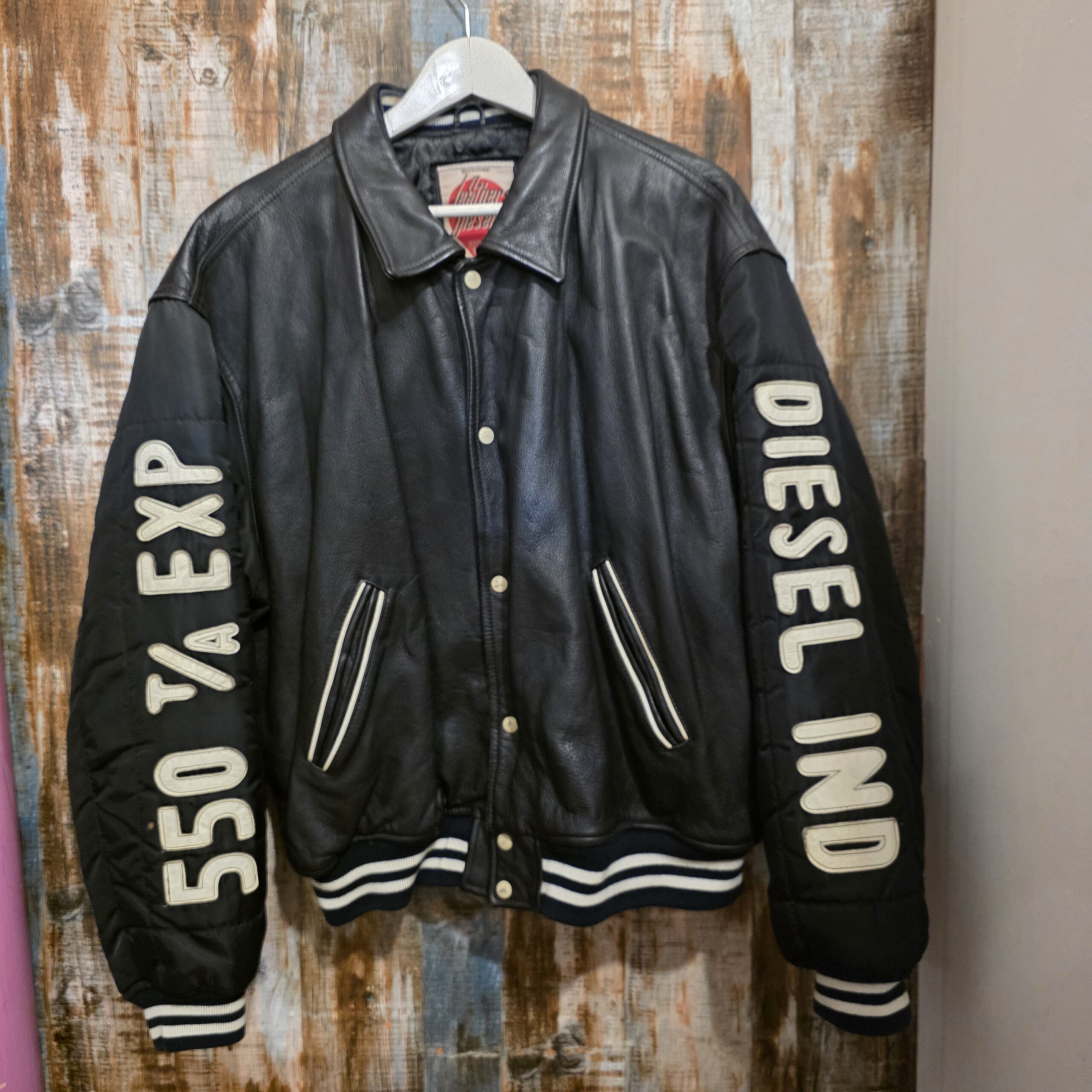 Giubbotto vintage in pelle Diesel modello bomber college