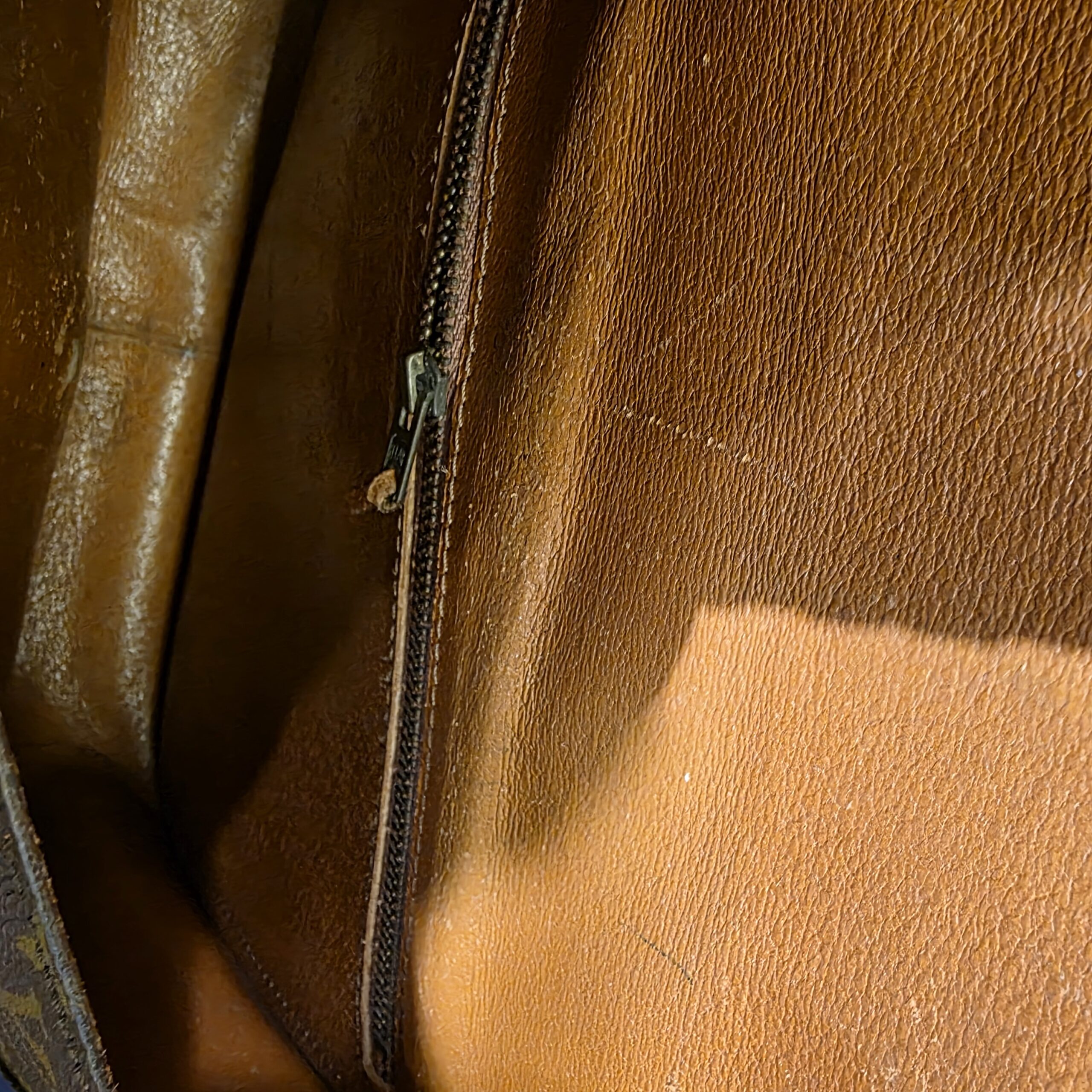 Vintage Luxury bag Louis Vuitton modello Saint Cloud Vintage Luxury bag Louis Vuitton modello Saint Cloud