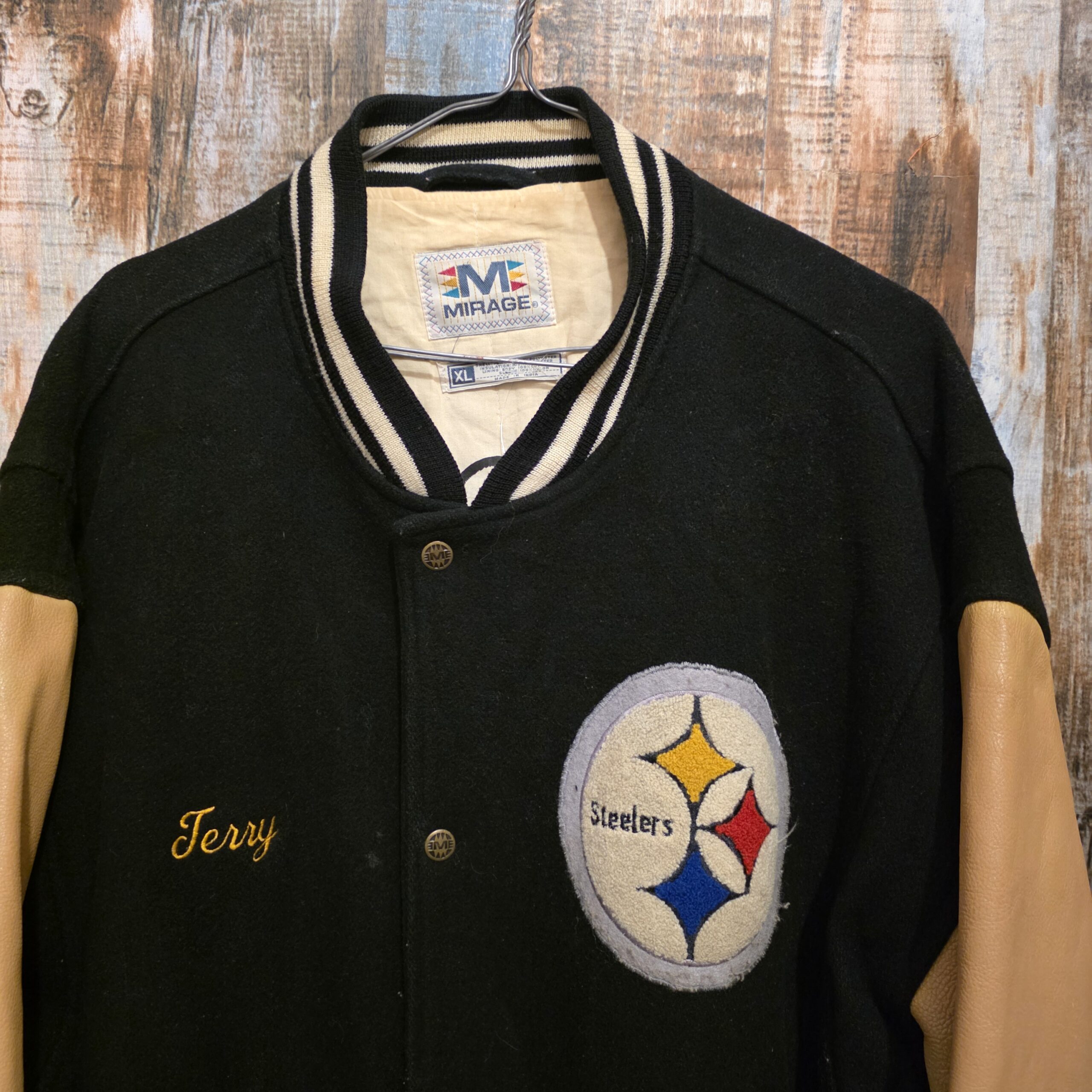 Vintage '80 Mirage NFL throwbacks bomber jacket Steelers Pittsburgh Vintage '80 Mirage NFL throwbacks bomber jacket Steelers Pittsburgh